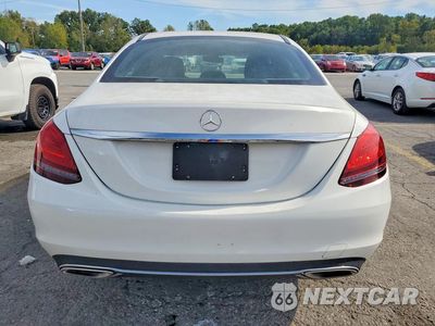 Zdjęcie 6 z 12 samochodu: 2019 MERCEDES-BENZ C 300 VIN:55SWF8DB2KU294488 - miniatura