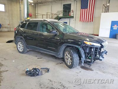 Czwarte zdjęcie samochodu z boku: 2017 JEEP CHEROKEE LATITUDE VIN:1C4PJMCS2HW638825 - miniatura