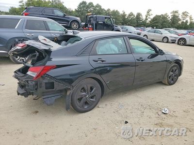 Trzecie zdjęcie samochodu z tyłu: 2023 HYUNDAI ELANTRA VIN:5NPLM4AG5PH104677 - miniatura