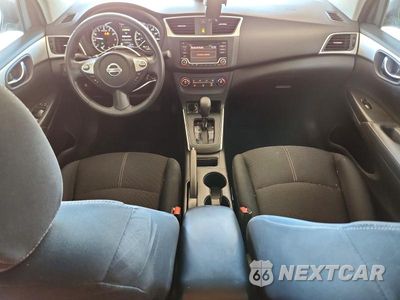 Zdjęcie 8 z 12 samochodu: 2018 NISSAN SENTRA VIN:3N1AB7AP2JY220270 - miniatura