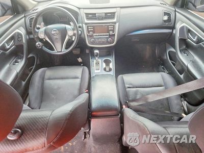 Zdjęcie 8 z 12 samochodu: 2018 NISSAN ALTIMA 2.5 SR VIN:1N4AL3AP9JC118370 - miniatura