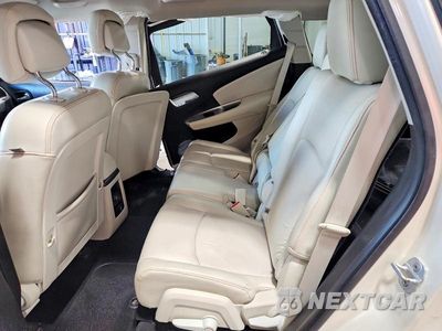 Zdjęcie 10 z 13 samochodu: 2012 DODGE JOURNEY CREW VIN:3C4PDCDGXCT238599 - miniatura