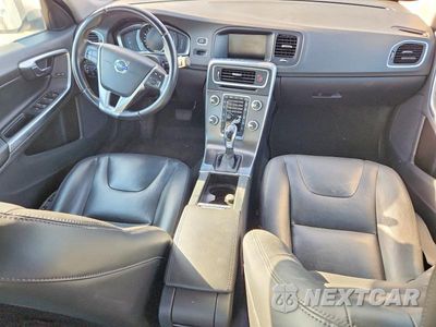 Zdjęcie 8 z 13 samochodu: 2015 VOLVO S60 PREMIER VIN:YV126MFK3F1342367 - miniatura