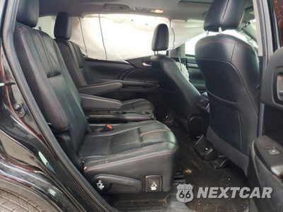 Zdjęcie 11 z 14 samochodu: 2019 TOYOTA HIGHLANDER SE VIN:5TDKZRFH4KS354894 - miniatura