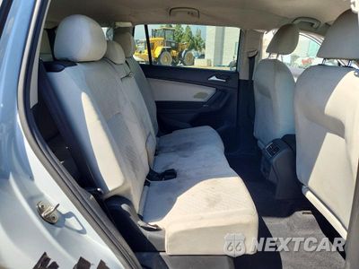 Zdjęcie 11 z 13 samochodu: 2018 VOLKSWAGEN TIGUAN S VIN:3VV1B7AXXJM090731 - miniatura
