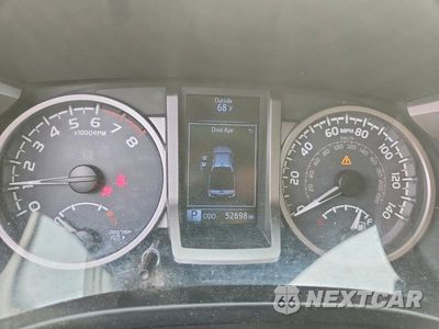 Zdjęcie 9 z 13 samochodu: 2018 TOYOTA TACOMA SR5 V6 VIN:3TMDZ5BN9JM054456 - miniatura