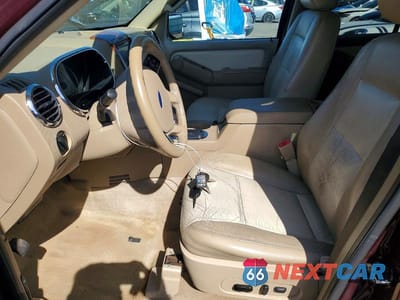 Zdjęcie 7 z 14 samochodu: 2007 FORD EXPLORER EDDIE BAUER VIN:1FMEU74837UA89550 - miniatura