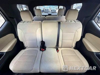 Zdjęcie 10 z 15 samochodu: 2023 CHEVROLET TRAVERSE LS VIN:1GNERFKW3PJ223449 - miniatura