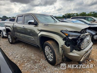 Czwarte zdjęcie samochodu z boku: 2025 TOYOTA TACOMA LIMITED HV VIN:3TYLC5LN4ST023536 - miniatura