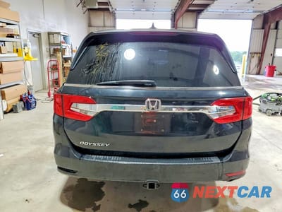 Zdjęcie 6 z 13 samochodu: 2019 HONDA ODYSSEY EXL VIN:5FNRL6H76KB130145 - miniatura