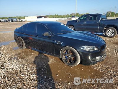 Czwarte zdjęcie samochodu z boku: 2013 BMW M5 VIN:WBSFV9C51DD096106 - miniatura