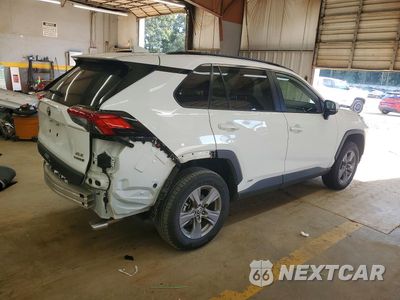 Trzecie zdjęcie samochodu z tyłu: 2022 TOYOTA RAV4 XLE VIN:4T3RWRFV5NU080380 - miniatura