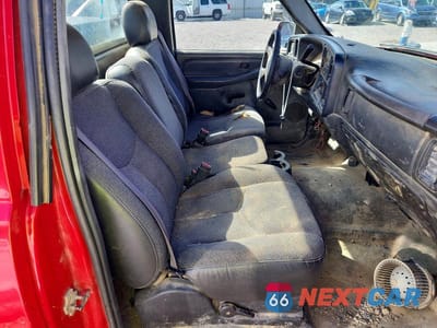 Zdjęcie 10 z 12 samochodu: 2005 CHEVROLET SILVERADO C1500 VIN:1GCEC14X95Z246445 - miniatura