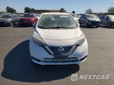 Piąte zdjęcie samochodu w środku: 2019 NISSAN VERSA NOTE S VIN:3N1CE2CP2KL356851 - miniatura