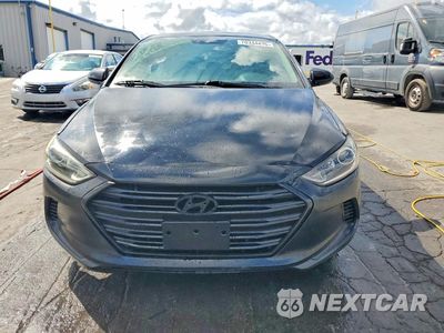 Piąte zdjęcie samochodu w środku: 2017 HYUNDAI ELANTRA SE VIN:KMHD74LF9HU402104 - miniatura