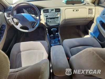 Zdjęcie 8 z 12 samochodu: 2000 HONDA ACCORD SE VIN:1HGCG5677YA043283 - miniatura