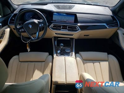 Zdjęcie 8 z 12 samochodu: 2021 BMW X5 XDRIVE40I VIN:5UXCR6C07M9E35005 - miniatura