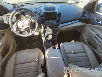 Zdjęcie 8 z 13 samochodu: 2019 FORD ESCAPE SEL VIN:1FMCU9HD9KUB55375 - miniatura