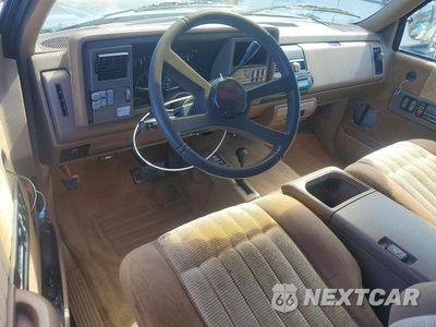 Zdjęcie 8 z 12 samochodu: 1994 CHEVROLET GMT-400 K1500 VIN:2GCEK19K2R1151692 - miniatura