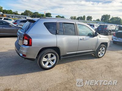 Trzecie zdjęcie samochodu z tyłu: 2016 JEEP COMPASS SPORT VIN:1C4NJCBA5GD664761 - miniatura
