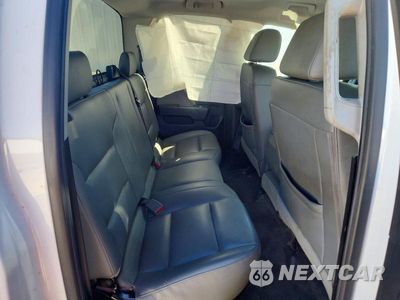 Zdjęcie 10 z 12 samochodu: 2018 CHEVROLET SILVERADO K1500 VIN:1GCVKNEC2JZ324029 - miniatura