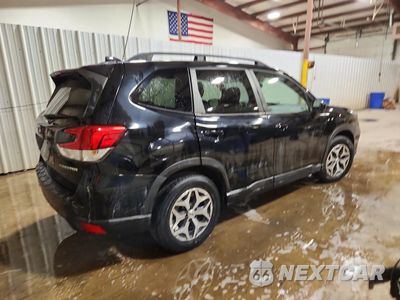 Trzecie zdjęcie samochodu z tyłu: 2019 SUBARU FORESTER PREMIUM VIN:JF2SKAEC5KH411265 - miniatura