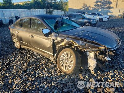 Czwarte zdjęcie samochodu z boku: 2024 HYUNDAI SONATA HYBRID LIMITED VIN:KMHL54JJ3RA097713 - miniatura