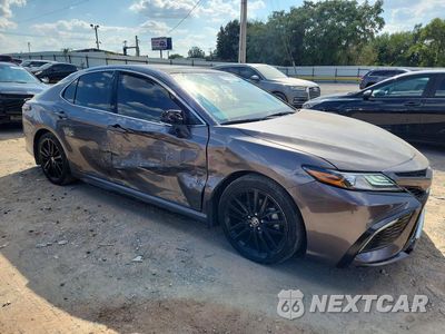 Czwarte zdjęcie samochodu z boku: 2023 TOYOTA CAMRY XSE VIN:4T1K61AK8PU820953 - miniatura