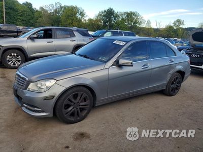 2013 MERCEDES-BENZ C 300 4MATIC WDDGF8AB7DA817760 - główne zdjęcie licytacji z USA - miniatura