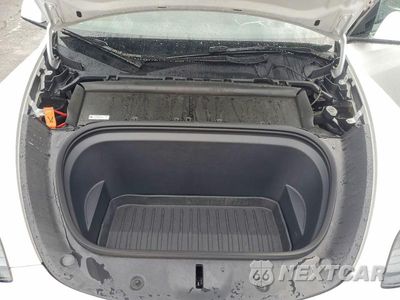 Zdjęcie 11 z 12 samochodu: 2024 TESLA MODEL Y VIN:7SAYGAEE5RF161390 - miniatura