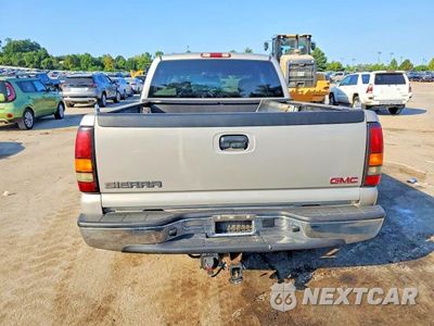 Zdjęcie 6 z 12 samochodu: 2004 GMC NEW SIERRA C1500 VIN:2GTEC19T741253200 - miniatura