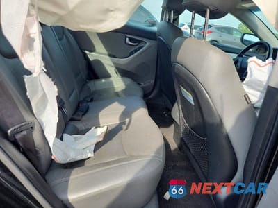 Zdjęcie 10 z 12 samochodu: 2014 HYUNDAI ELANTRA LIMITED VIN:KMHDH4AEXEU097716 - miniatura