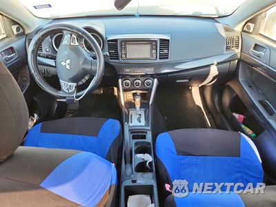 Zdjęcie 8 z 12 samochodu: 2017 MITSUBISHI LANCER ES VIN:JA32U2FU1HU004645 - miniatura