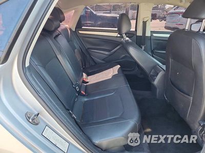 Zdjęcie 10 z 12 samochodu: 2014 VOLKSWAGEN PASSAT S VIN:1VWAT7A33EC027290 - miniatura