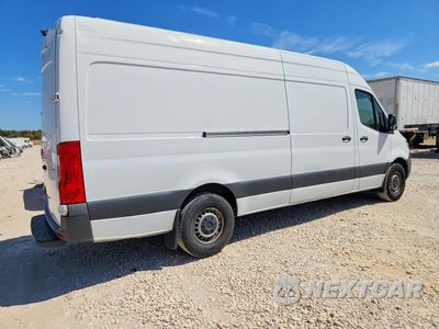 Trzecie zdjęcie samochodu z tyłu: 2020 MERCEDES-BENZ SPRINTER 2500 DELIVERY VAN VIN:W1Y4ECHYXLT032404 - miniatura