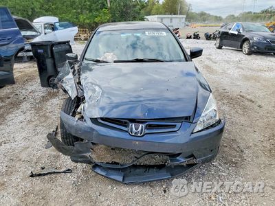 Piąte zdjęcie samochodu w środku: 2003 HONDA ACCORD LX VIN:1HGCM56353A140478 - miniatura
