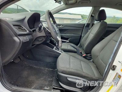 Zdjęcie 7 z 12 samochodu: 2019 HYUNDAI ACCENT SE VIN:3KPC24A37KE076445 - miniatura