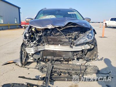 Piąte zdjęcie samochodu w środku: 2017 CHRYSLER PACIFICA TOURING L PLUS VIN:2C4RC1EG2HR537187 - miniatura