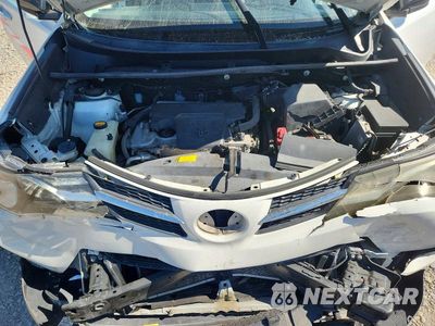 Zdjęcie 12 z 13 samochodu: 2015 TOYOTA RAV4 LE VIN:2T3BFREV2FW307898 - miniatura