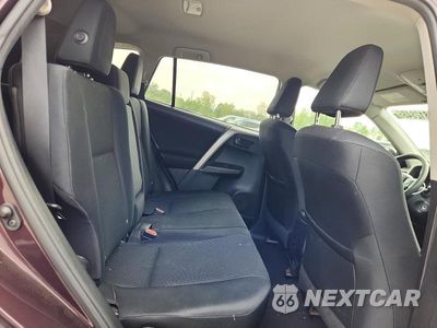 Zdjęcie 11 z 13 samochodu: 2016 TOYOTA RAV4 LE VIN:2T3BFREV5GW530339 - miniatura