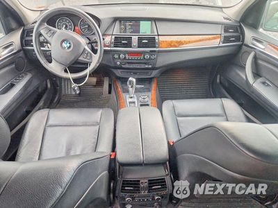 Zdjęcie 8 z 13 samochodu: 2013 BMW X5 XDRIVE35I VIN:5UXZV4C5XD0B17924 - miniatura