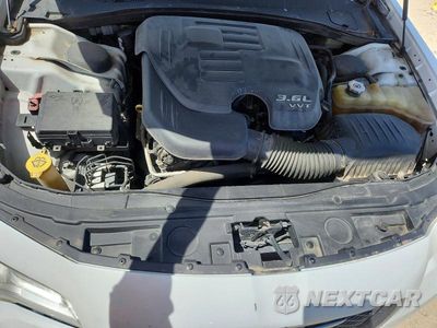 Zdjęcie 11 z 13 samochodu: 2015 CHRYSLER 300 LIMITED VIN:2C3CCAAG7FH898837 - miniatura