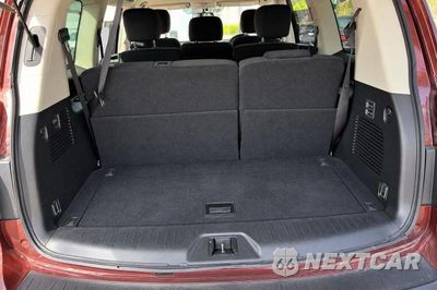 Zdjęcie 11 z 13 samochodu: 2017 NISSAN ARMADA SV VIN:JN8AY2NC6H9504544 - miniatura