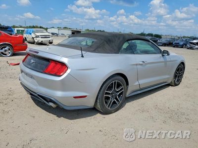 Trzecie zdjęcie samochodu z tyłu: 2018 FORD MUSTANG VIN:1FATP8UH0J5111617 - miniatura