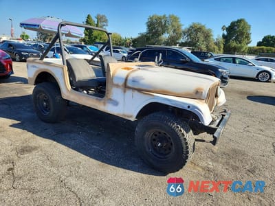 Piąte zdjęcie samochodu w środku: 1983 JEEP JEEP CJ7 VIN:1JCCN87A0DT059225 - miniatura