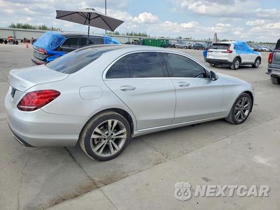 Trzecie zdjęcie samochodu z tyłu: 2019 MERCEDES-BENZ C 300 4MATIC VIN:55SWF8EB3KU300751 - miniatura