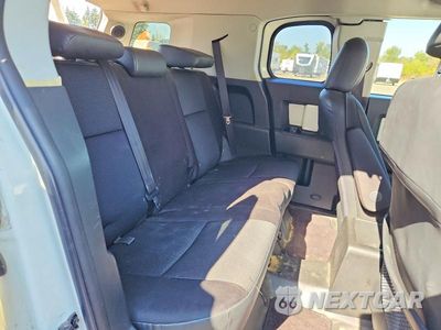 Zdjęcie 10 z 13 samochodu: 2014 TOYOTA FJ CRUISER BASE VIN:JTEBU4BF6EK185815 - miniatura