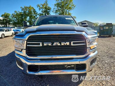 Piąte zdjęcie samochodu w środku: 2021 RAM 2500 BIG HORN VIN:3C6UR5DJ1MG628049 - miniatura
