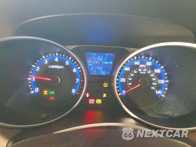 Zdjęcie 9 z 13 samochodu: 2015 HYUNDAI TUCSON LIMITED VIN:KM8JUCAG6FU001737 - miniatura
