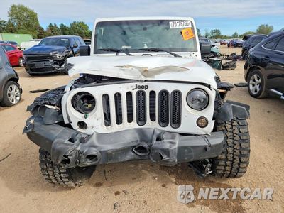 Piąte zdjęcie samochodu w środku: 2014 JEEP WRANGLER UNLIMITED SPORT VIN:1C4BJWDG3EL150951 - miniatura